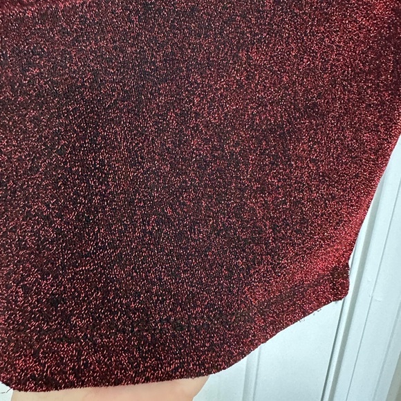 Hot & Delicious Women’s Crop Tube Top Medium Red Sparkle Shimmer Festival Y2K - Picture 3 of 5